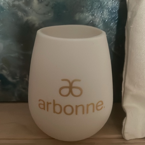 ARBONNE LOGO’D silicone glasses with storage bag NEW - Picture 3 of 6